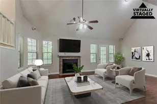 1074 Cherokee Heights, Stone Mountain, GA 30083 - Photo 4