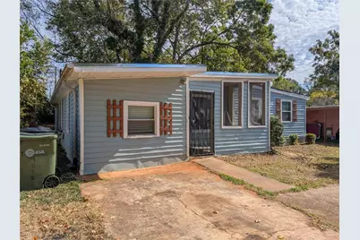 1672 Thornton Place SW, Atlanta, GA 30315 - Photo 2