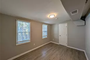 1672 Thornton Pl SW, Atlanta, GA 30315 - Photo 14