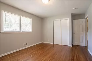 802 San Miguel Dr, Stone Mountain, GA 30083 - Photo 24