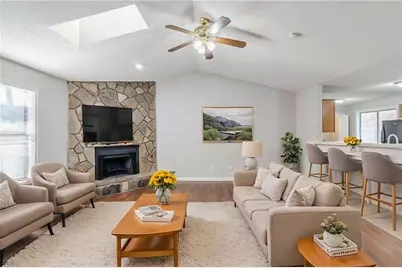 870 Chapman Circle, Stone Mountain, GA 30088 - Photo 2