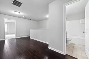 5550 Lightheart Ct, Suwanee, GA 30024 - Photo 10