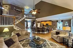 11260 Donnington Dr, Duluth, GA 30097 - Photo 4