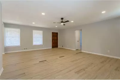 3518 Tracey Drive, Duluth, GA 30096 - Photo 8