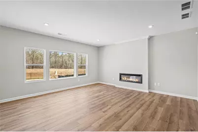 795 Crystal Lake Parkway, Hoschton, GA 30548 - Photo 10