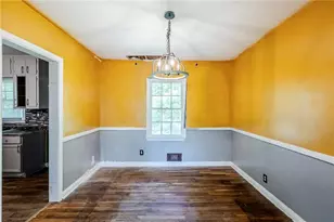 1239 Avonwood Cir SW, Atlanta, GA 30311 - Photo 6