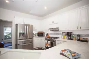 2692 Bogan Creek Dr, Buford, GA 30519 - Photo 8