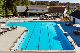 847 Crystal Lk Pkwy, Hoschton, GA 30548 - Photo 44