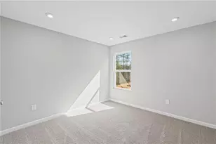 847 Crystal Lk Pkwy, Hoschton, GA 30548 - Photo 26