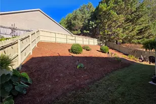 963 Mill Creek Ave, Canton, GA 30115 - Photo 16