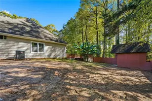 1210 Burning Bush Dr, Loganville, GA 30052 - Photo 36