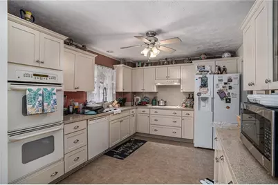 2491 Highland Golf Course Drive SE, Conyers, GA 30013 - Photo 12