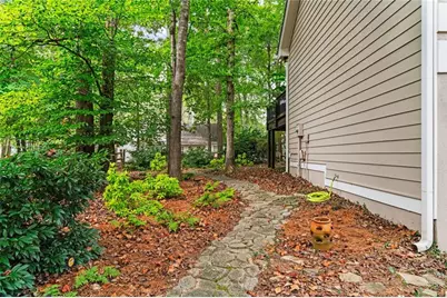 3607 Broken Arrow Drive, Woodstock, GA 30189 - Photo 32