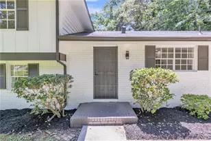 4374 Cedar Ridge Trail, Stone Mountain, GA 30083 - Photo 10