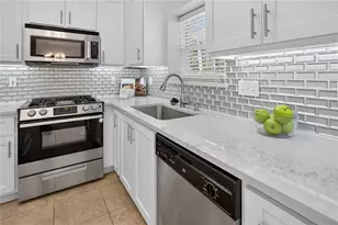 206 Las Brasis Ct, Peachtree City, GA 30269 - Photo 10