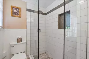 1766 Brewer Blvd, Atlanta, GA 30310 - Photo 14