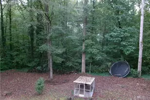 2735 Wendy Ln, Marietta, GA 30062 - Photo 14