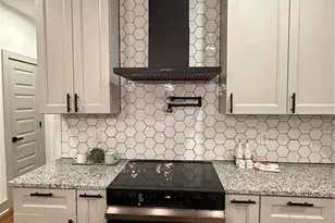 135 Eleanor Dr, Covington, GA 30016 - Photo 6