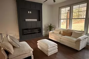 135 Eleanor Dr, Covington, GA 30016 - Photo 8