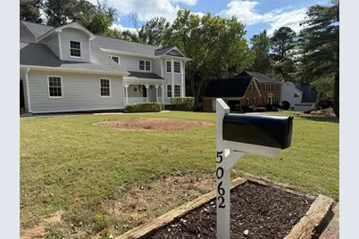 5062 Bridgeport Lane, Peachtree Corners, GA 30092 - Photo 2