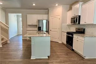 6 Manor Wy, Braselton, GA 30517 - Photo 4