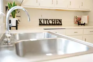 1753 Brenda Dr, Jonesboro, GA 30236 - Photo 16