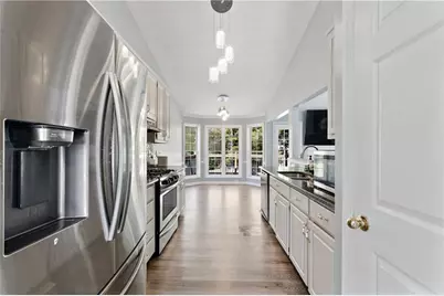 4005 Leeambur Court NW, Lilburn, GA 30047 - Photo 4