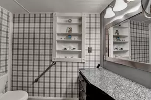 627 Rock Springs Rd, Lawrenceville, GA 30043 - Photo 18