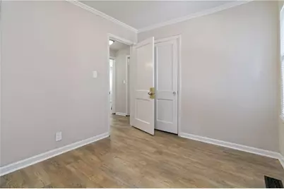 154 Lawton Street SW, Atlanta, GA 30314 - Photo 16