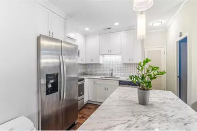 3060 Pharr Court North NW #719, Atlanta, GA 30305 - Photo 12