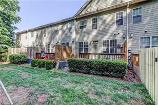 1754 Oak Brook Ln NW, Kennesaw, GA 30152 - Photo 36