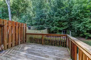 1754 Oak Brook Ln NW, Kennesaw, GA 30152 - Photo 32