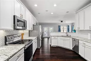 5227 Whiteoak Ave SE, Smyrna, GA 30080 - Photo 8