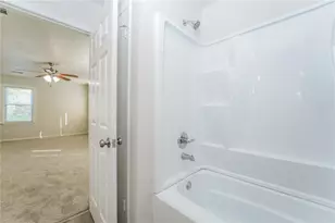 884 3rd St, Stone Mountain, GA 30083 - Photo 22