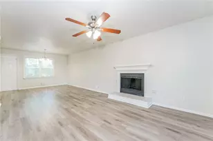 884 3rd St, Stone Mountain, GA 30083 - Photo 18