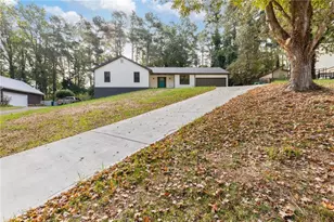 3846 Teresa Terrace SW, Lilburn, GA 30047 - Photo 32