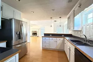 3860 Morgan Box Ct, Buford, GA 30519 - Photo 8