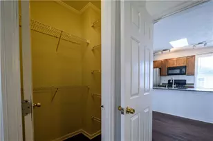 2881 Parrott Ave NW, Atlanta, GA 30318 - Photo 18