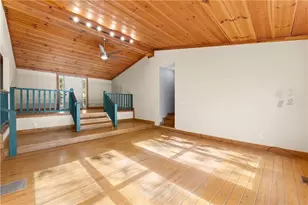 773 Shorewood Cir, Toccoa, GA 30577 - Photo 10