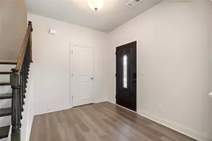 6376 Spring Cove Dr, Flowery Branch, GA 30542 - Photo 6