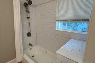 1431 Lorenzo Dr SW, Atlanta, GA 30310 - Photo 12