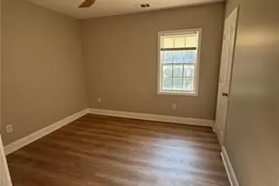 1431 Lorenzo Dr SW, Atlanta, GA 30310 - Photo 18