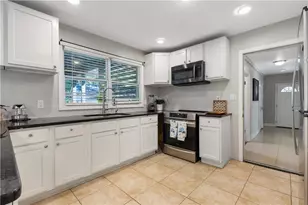 154 Dollar Mill Rd SW, Atlanta, GA 30331 - Photo 10