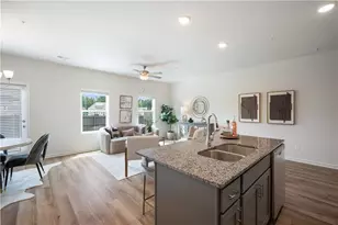 9394 Maple Grv Ln, Jonesboro, GA 30238 - Photo 12