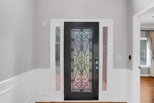 1364 Fallsbrook Way NW, Acworth, GA 30101 - Photo 4