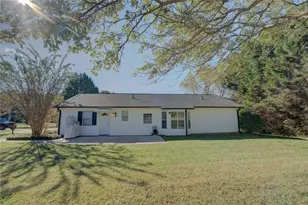 318 Cedar Creek Rd, Jackson, GA 30233 - Photo 40