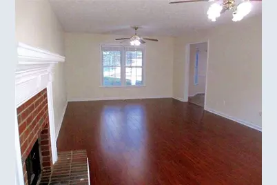 3040 Oak Meadow Drive, Snellville, GA 30078 - Photo 2