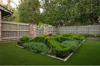 2979 Ridgewood Road NW, Atlanta, GA 30327 - Photo 42