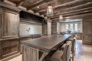 2979 Ridgewood Rd NW, Atlanta, GA 30327 - Photo 12