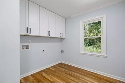 380 Thornwood Drive, Atlanta, GA 30328 - Photo 28